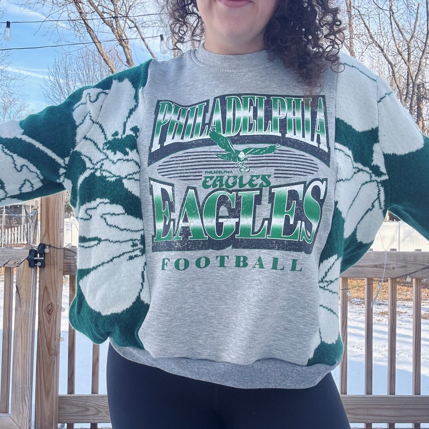 Eagles Sweater Crewneck - Size S-XL