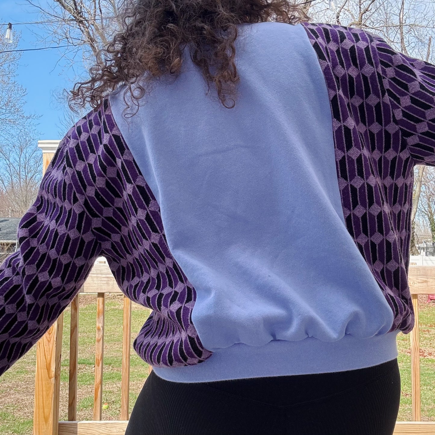 Amythst Sweater Crew - Size XS-L