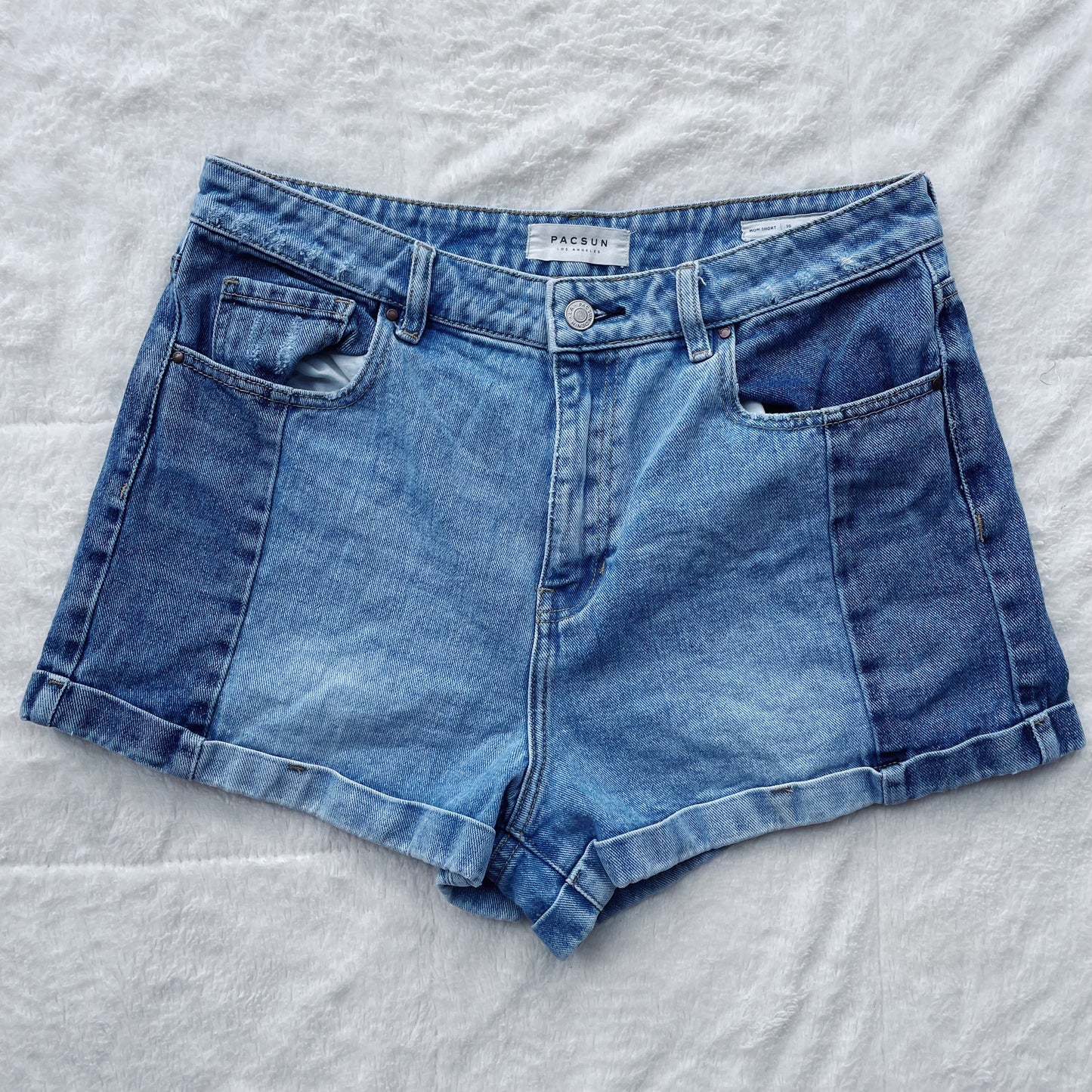 Taylor Inspired August Pacsun Embroidered Color Block Mom Jean Shorts - Size 30