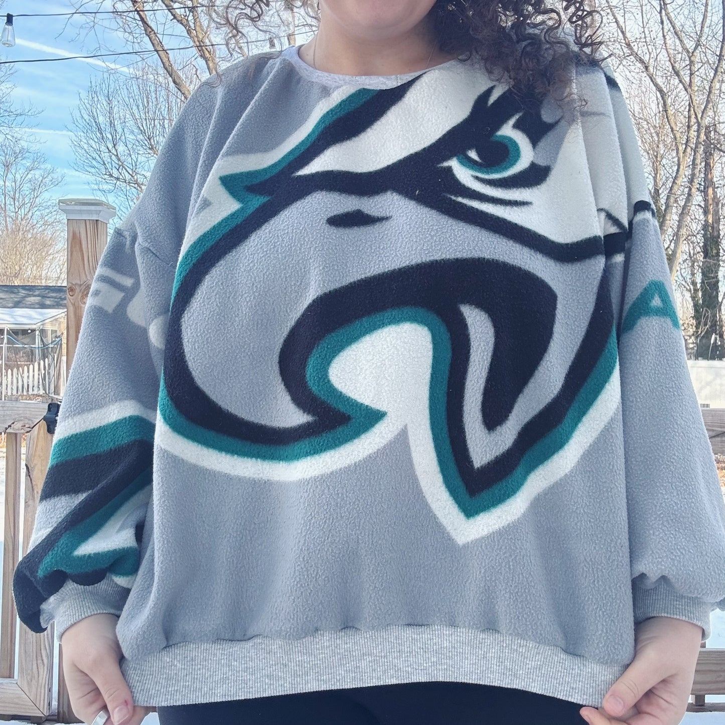 Eagle Blanket Crewneck - Size S-XL