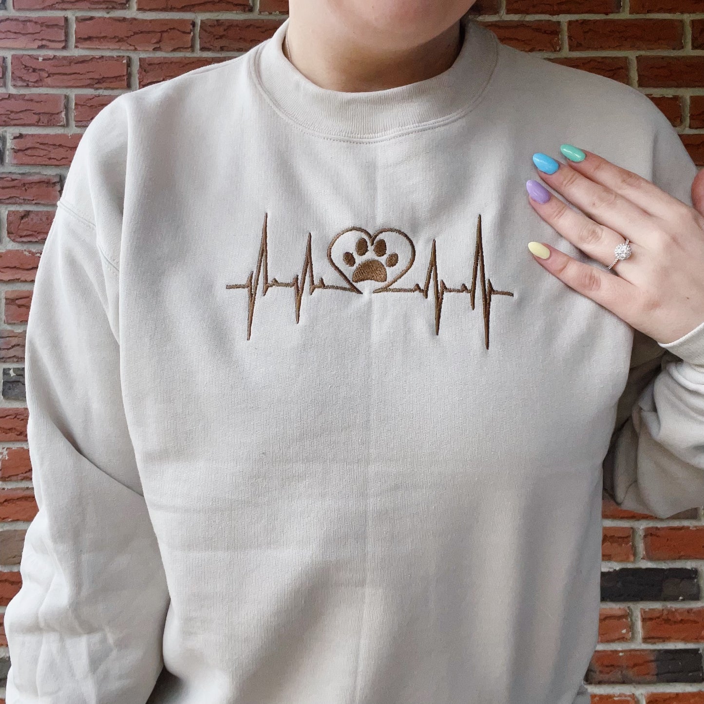 Dog Heartbeat Embroidered Crewneck Sweatshirt