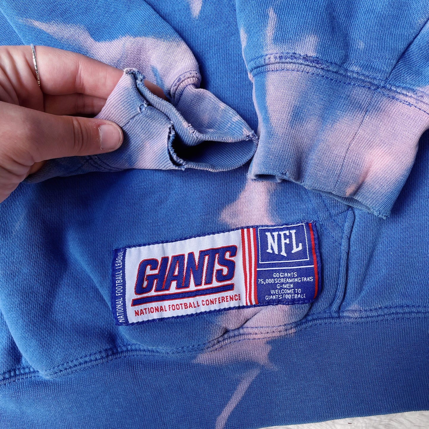 New York Giants Bleach-dyed Hoodie - Size M/L